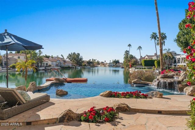 1519 E TREASURE COVE Drive, Gilbert, AZ 85234