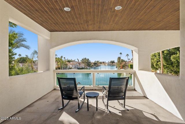 1519 E TREASURE COVE Drive, Gilbert, AZ 85234
