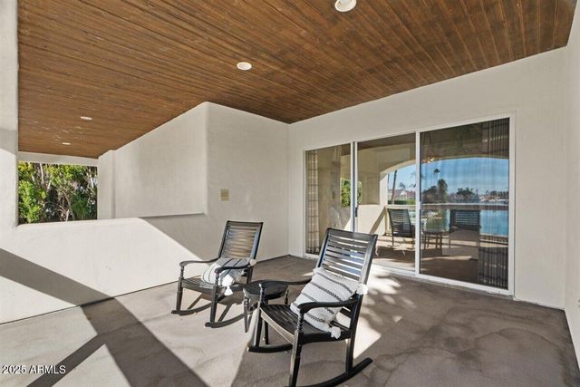 1519 E TREASURE COVE Drive, Gilbert, AZ 85234