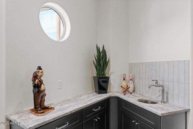 1519 E TREASURE COVE Drive, Gilbert, AZ 85234