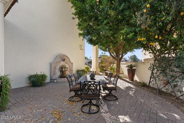 1519 E TREASURE COVE Drive, Gilbert, AZ 85234