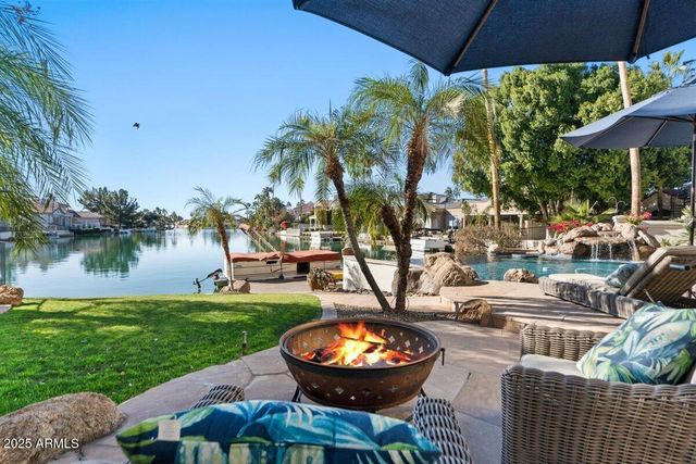 1519 E TREASURE COVE Drive, Gilbert, AZ 85234
