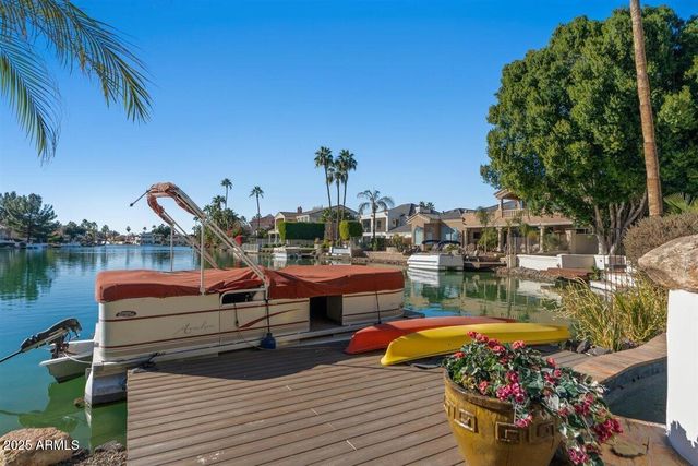 1519 E TREASURE COVE Drive, Gilbert, AZ 85234