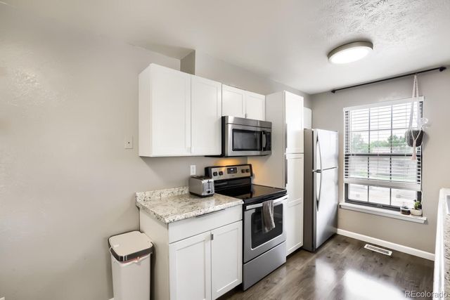 11981 Bellaire Street E, Denver, CO 80233