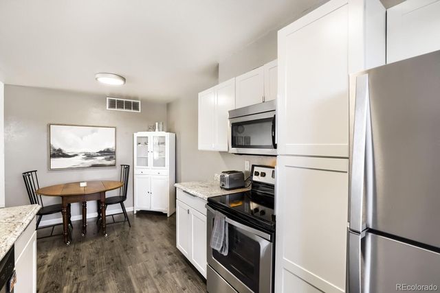 11981 Bellaire Street E, Denver, CO 80233