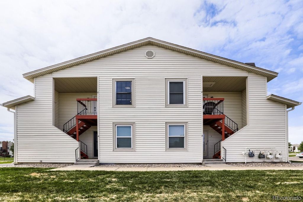 11981 Bellaire Street E, Denver, CO 80233