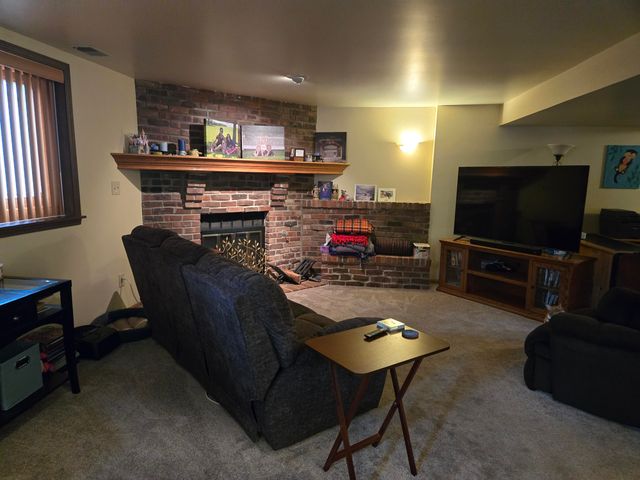 2446 Rolling Hill Drive, Dyer, IN 46311