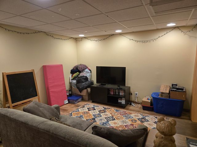 2446 Rolling Hill Drive, Dyer, IN 46311