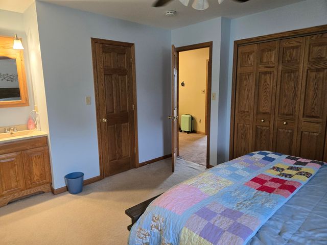 2446 Rolling Hill Drive, Dyer, IN 46311