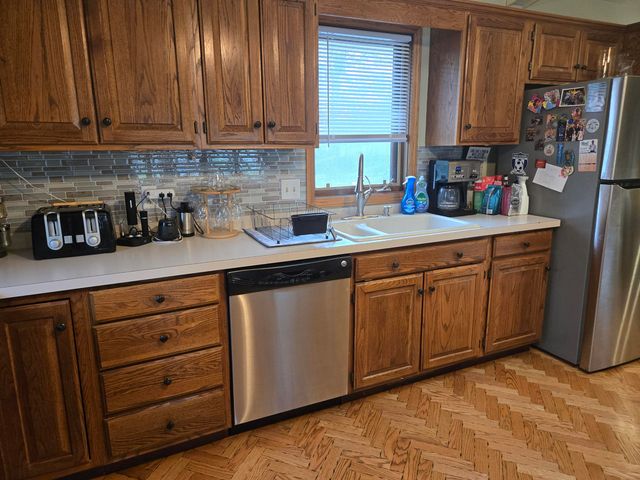 2446 Rolling Hill Drive, Dyer, IN 46311