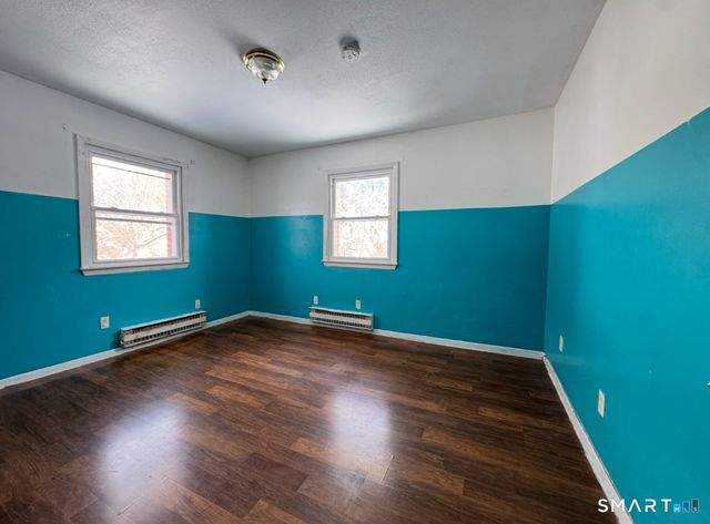 65 Donna Drive C4, New Haven, CT 06513