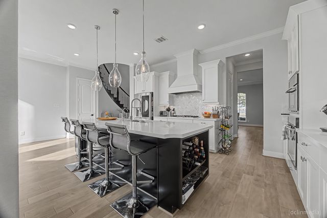 10507 S Sunrise Shores Lane, Cypress, TX 77433