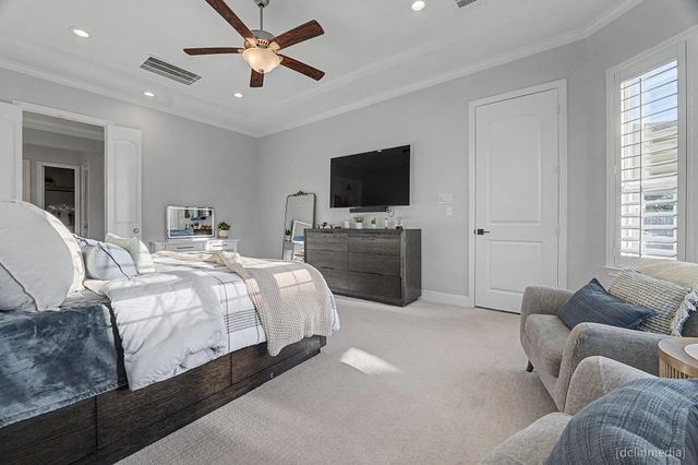 10507 S Sunrise Shores Lane, Cypress, TX 77433