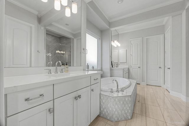 10507 S Sunrise Shores Lane, Cypress, TX 77433