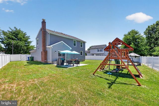 37 FOX CHASE RD, Marlton, NJ 08053
