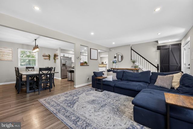 37 FOX CHASE RD, Marlton, NJ 08053