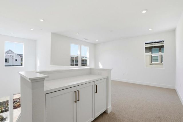 7360 Ailes Court, Gilroy, CA 95020