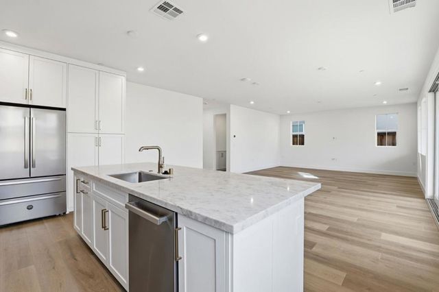 7360 Ailes Court, Gilroy, CA 95020