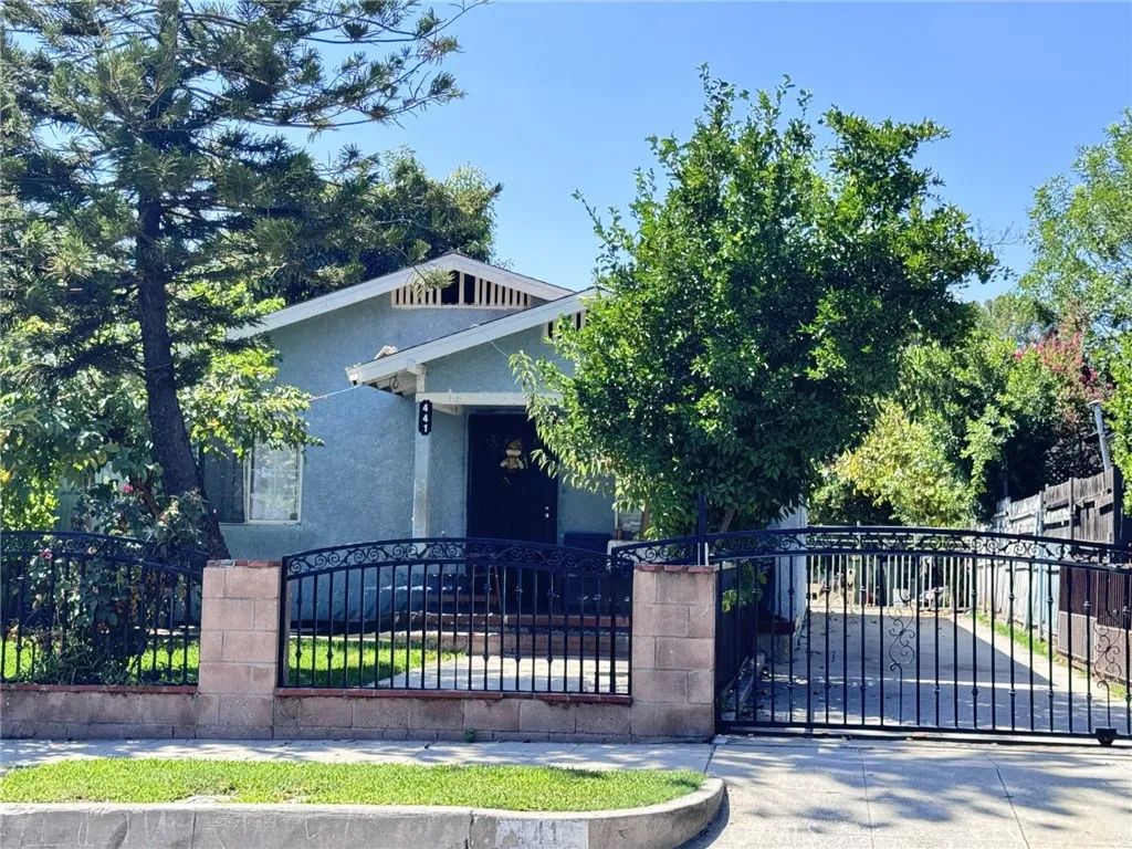 441 N Mar Vista Avenue, Pasadena, CA 91106