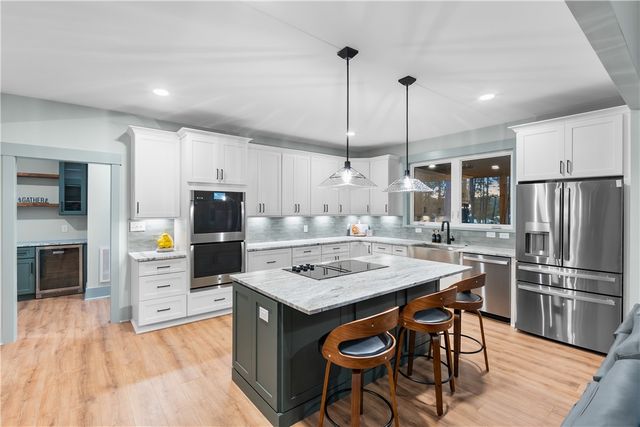 874 Durham Brown Road, Seneca, SC 29678