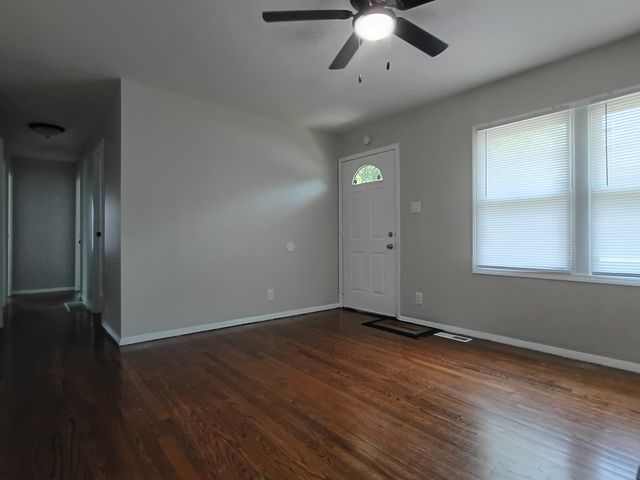 2119 221st Street, Sauk Village, IL 60411