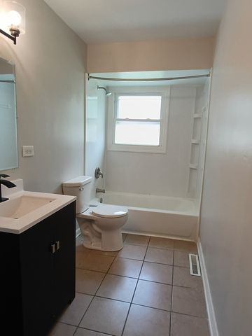 2119 221st Street, Sauk Village, IL 60411