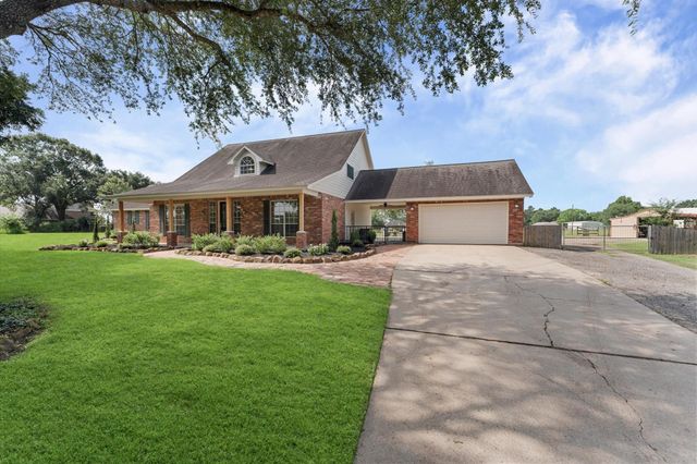 33014 Grove Park Drive, Waller, TX 77484