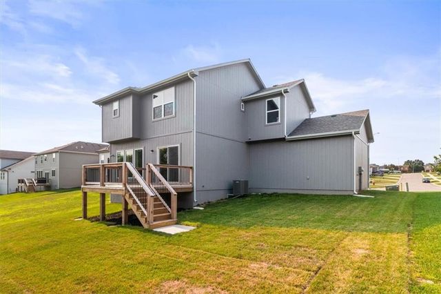 600 SW Valley Drive, Grain Valley, MO 64029