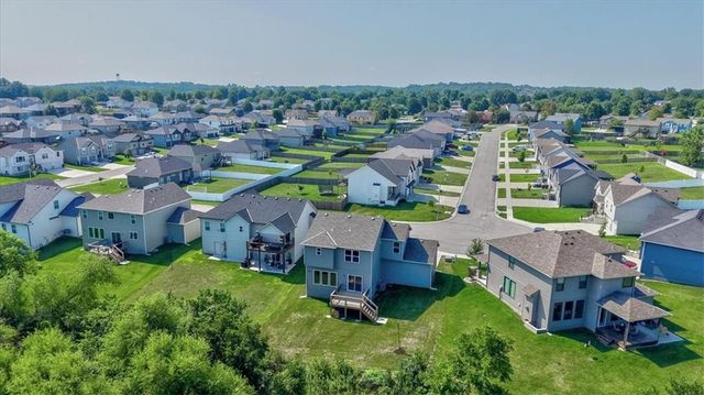 600 SW Valley Drive, Grain Valley, MO 64029