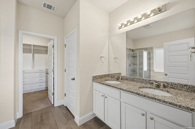 22010 Santa Elena Cyn, San Antonio, TX 78258