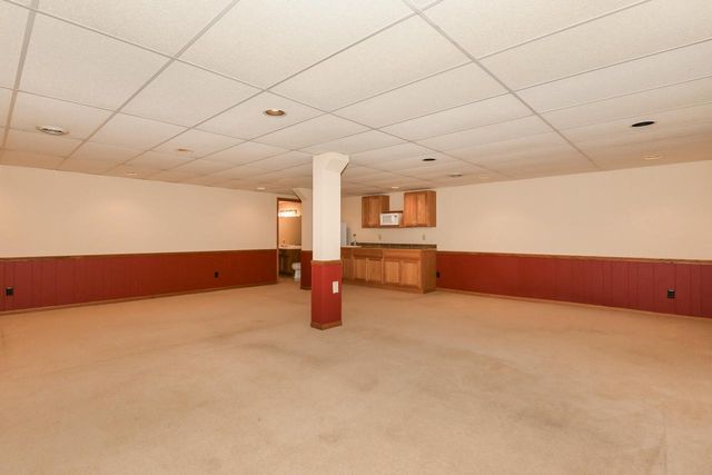 530 Park CIRCLE, Elm Grove, WI 53122