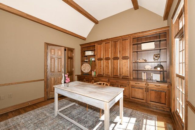 530 Park CIRCLE, Elm Grove, WI 53122