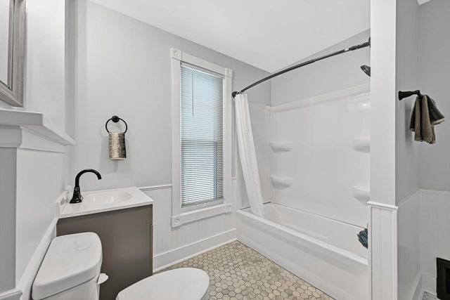 8310 Antioch ROAD, Salem, WI 53168