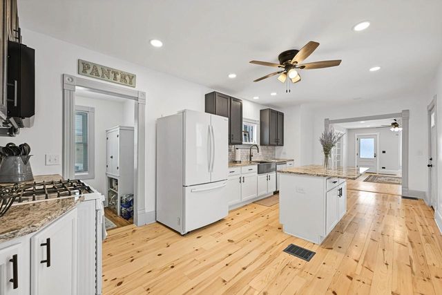 8310 Antioch ROAD, Salem, WI 53168