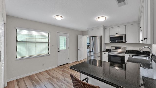 102 LAKE LENA BOULEVARD, Auburndale, FL 33823