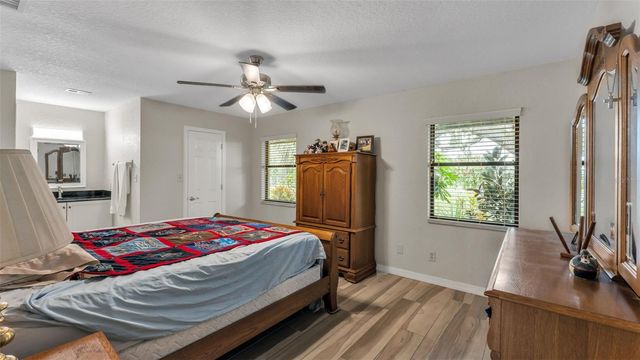 102 LAKE LENA BOULEVARD, Auburndale, FL 33823