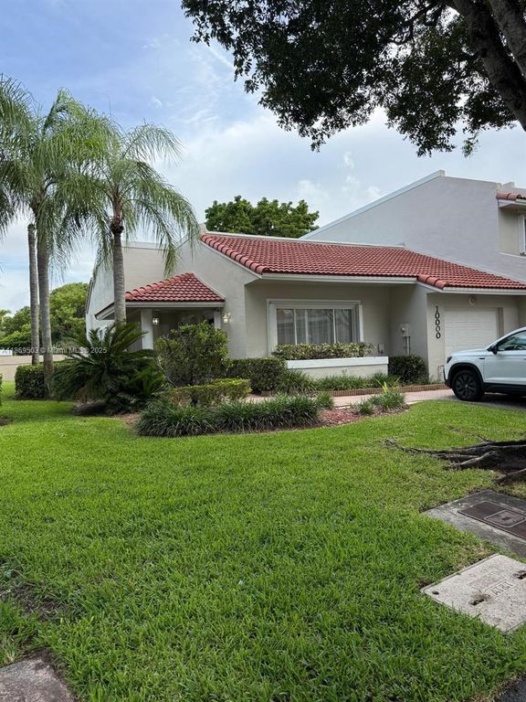10000 NW 43rd Ter 10000, Doral, FL 33178
