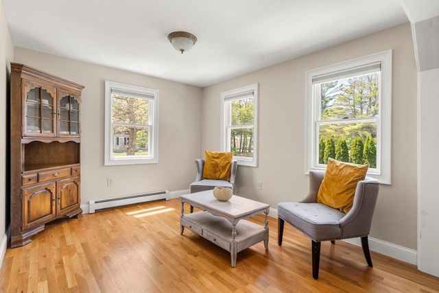 302 Ames Way, Barnstable, MA 02632