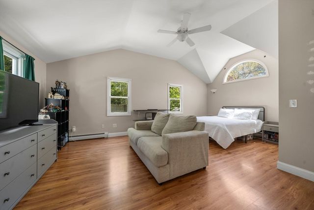 302 Ames Way, Barnstable, MA 02632