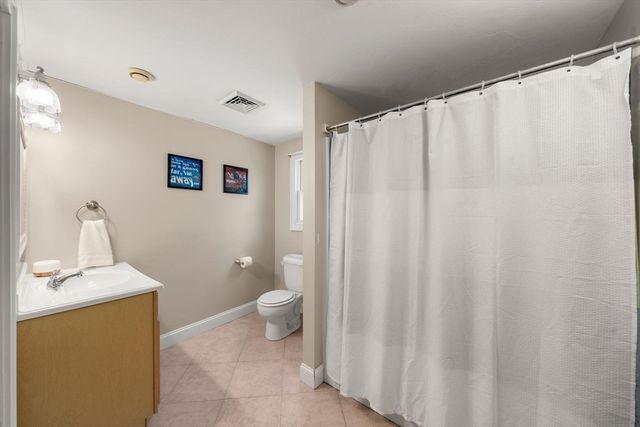 302 Ames Way, Barnstable, MA 02632