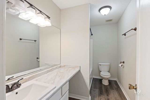 24989 Ivy Lane, Orange Beach, AL 36561