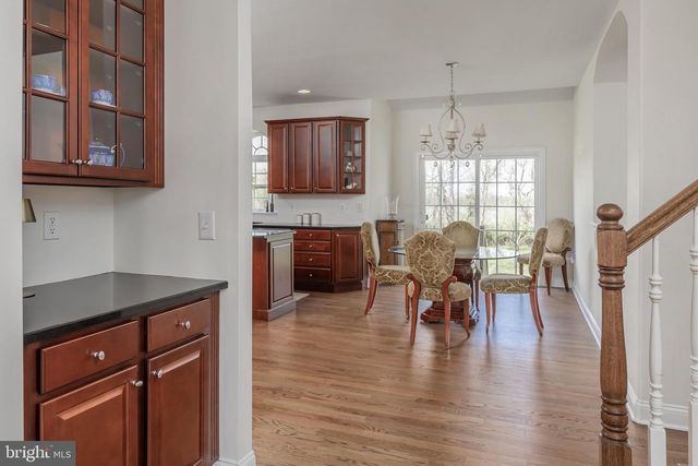 211 SHIVERS RUN CT, Mullica Hill, NJ 08062