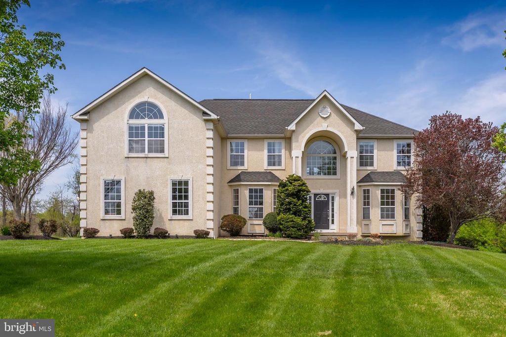 211 SHIVERS RUN CT, Mullica Hill, NJ 08062