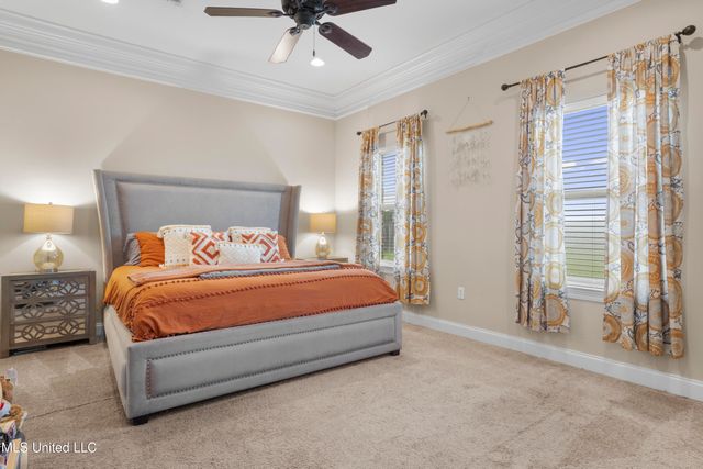 6417 Palmetto Pointe Drive, Ocean Springs, MS 39564