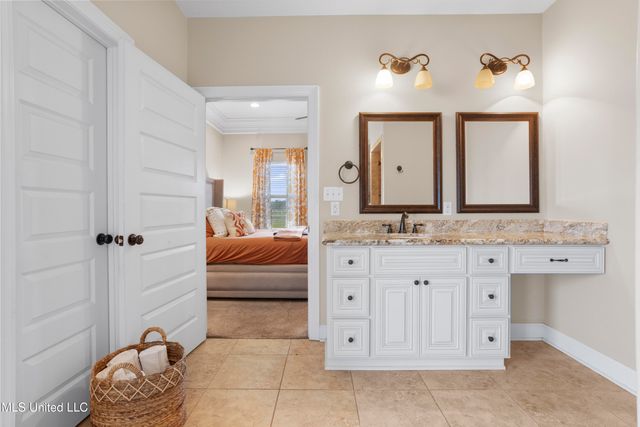 6417 Palmetto Pointe Drive, Ocean Springs, MS 39564