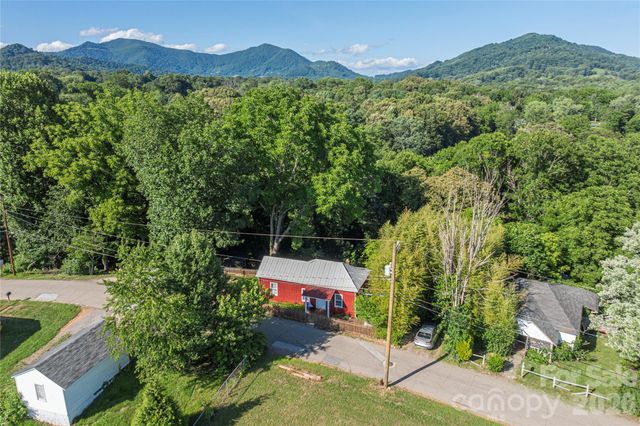 261 Star Ridge Road, Canton, NC 28716