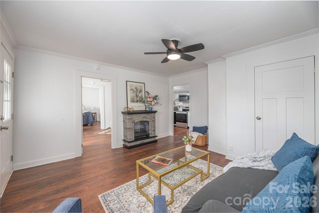 261 Star Ridge Road, Canton, NC 28716