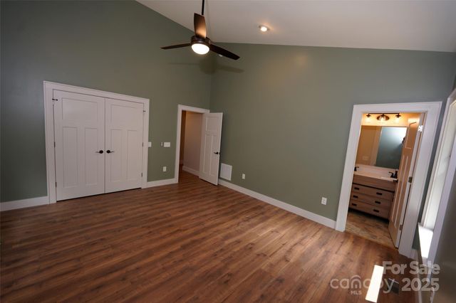 252 Davy Crockett Drive, Maggie Valley, NC 28785