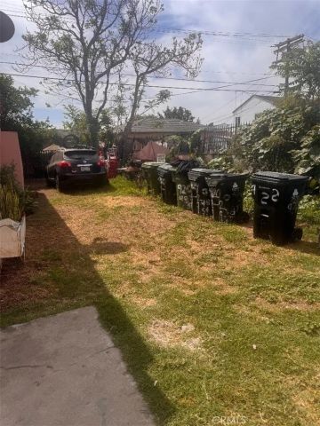 920 E 48th Street, Los Angeles, CA 90011