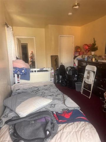 920 E 48th Street, Los Angeles, CA 90011